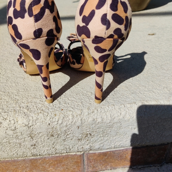 Venus leopard peep toe heels - Picture 5 of 16